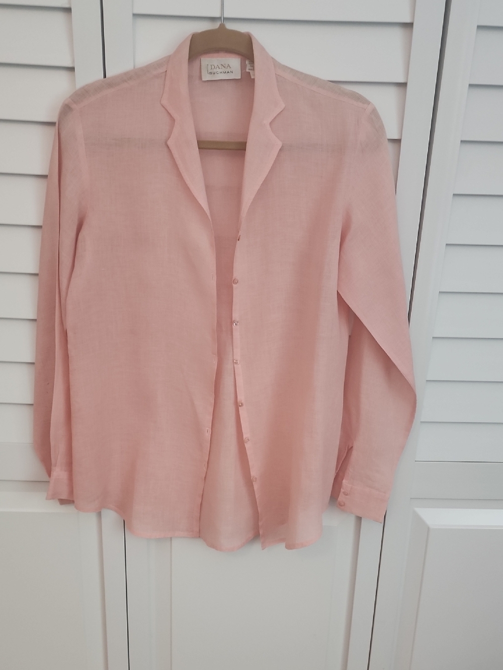 Dana Buchman Light Pink Long-Sleeve Button Front Blouse